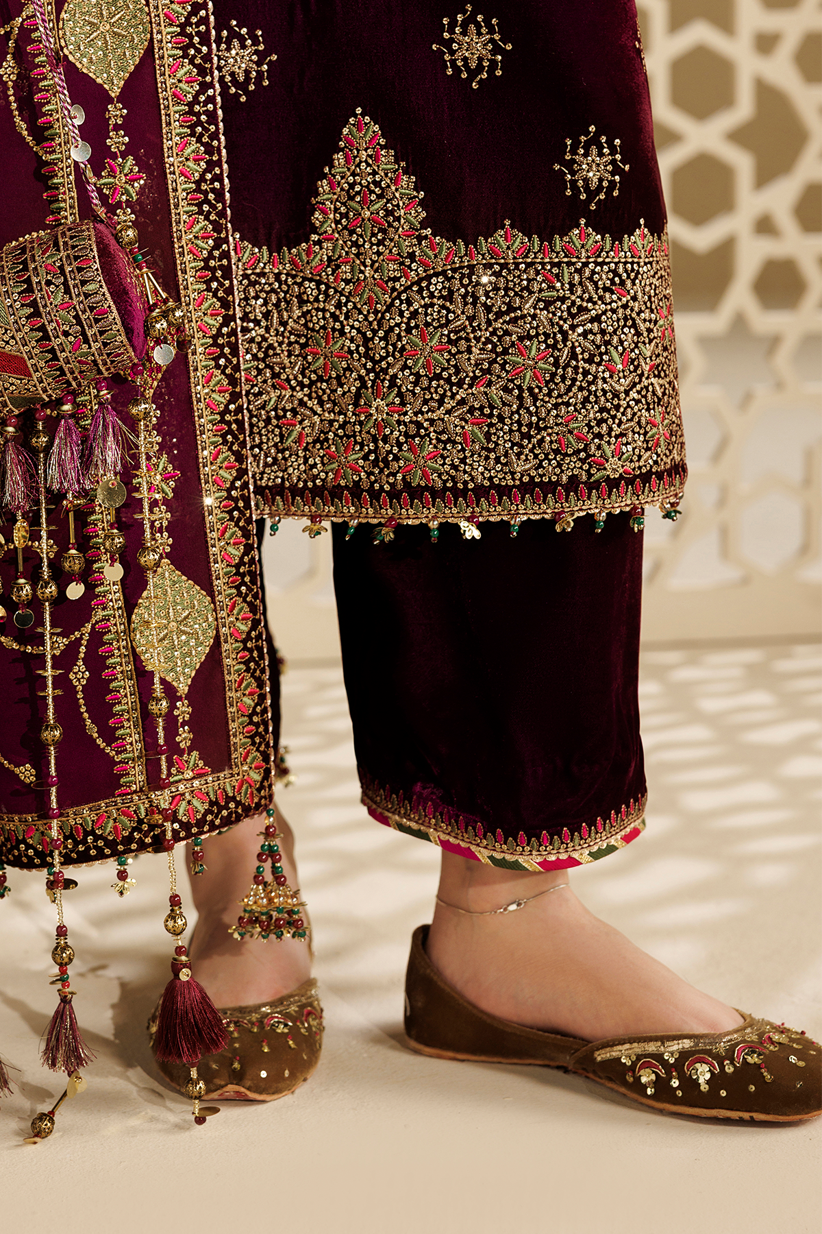 Embroidered Velvet Khussa D-06