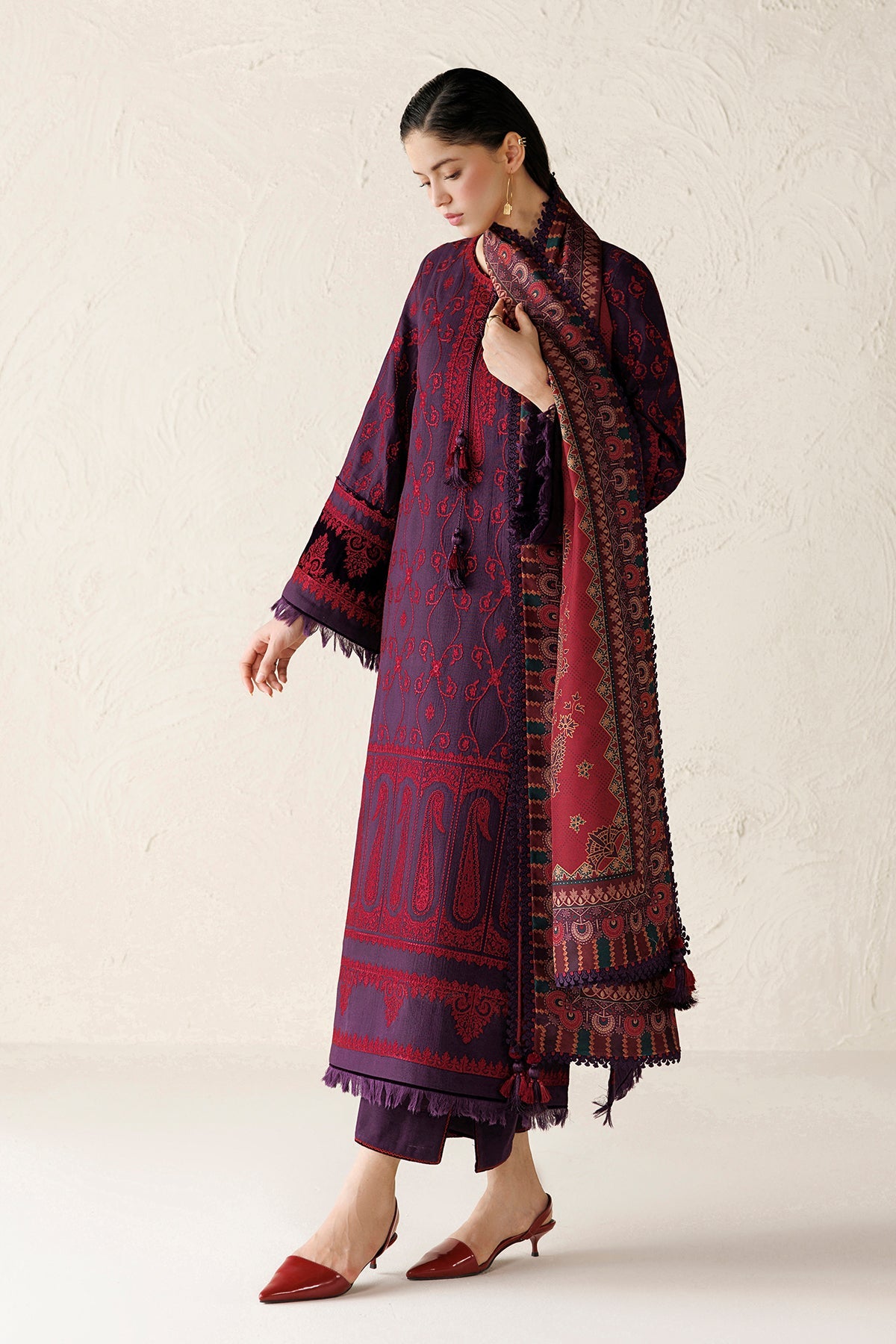 EMBROIDERED PREMIUM KHADDAR UW-0293
