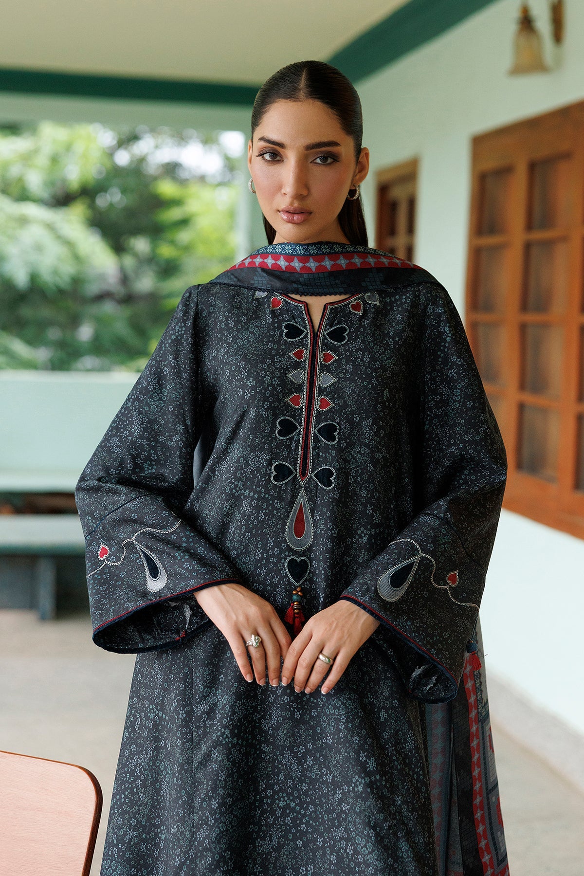 EMBROIDERED PREMIUM VISCOSE UW-0264