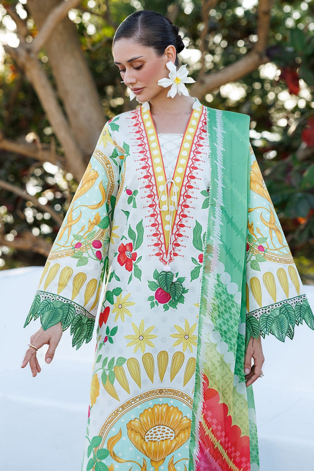 EMBROIDERED LAWN USE-9286