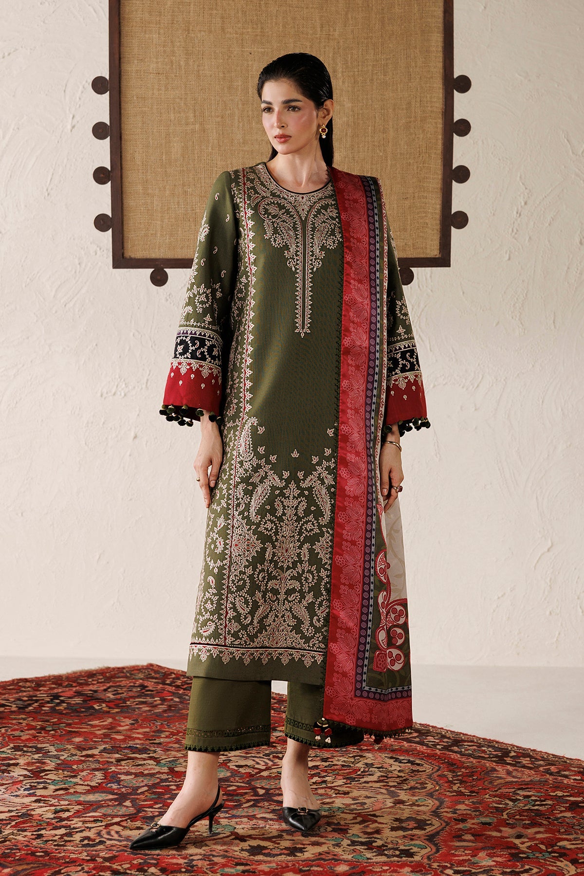 EMBROIDERED PREMIUM KHADDAR RTW-0255