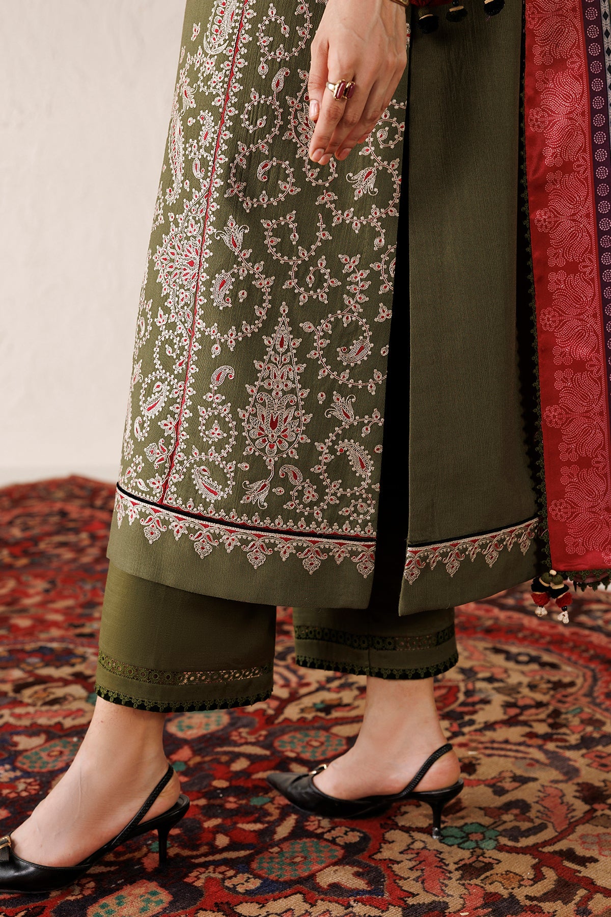 EMBROIDERED PREMIUM KHADDAR RTW-0255