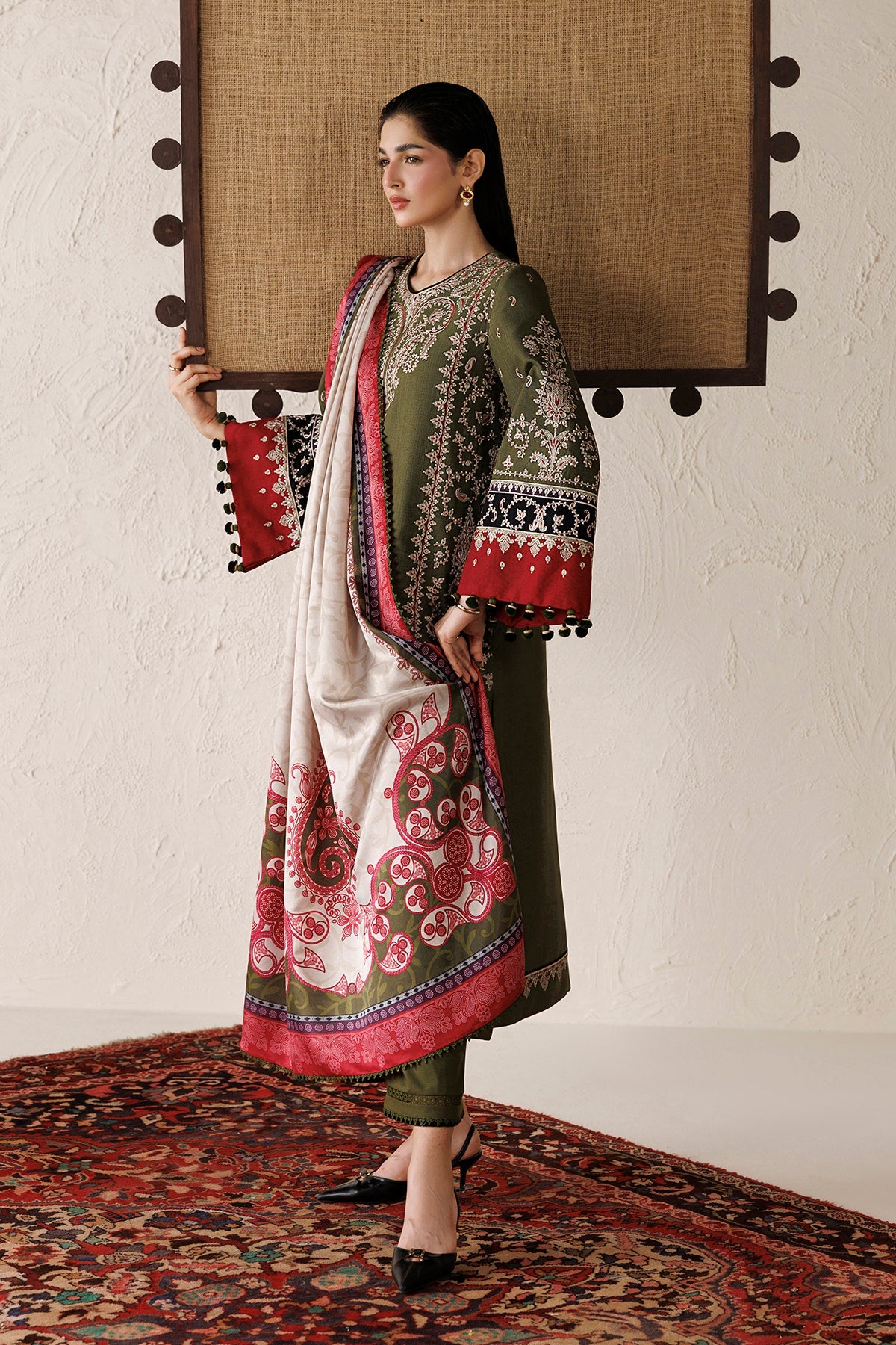 EMBROIDERED PREMIUM KHADDAR RTW-0255