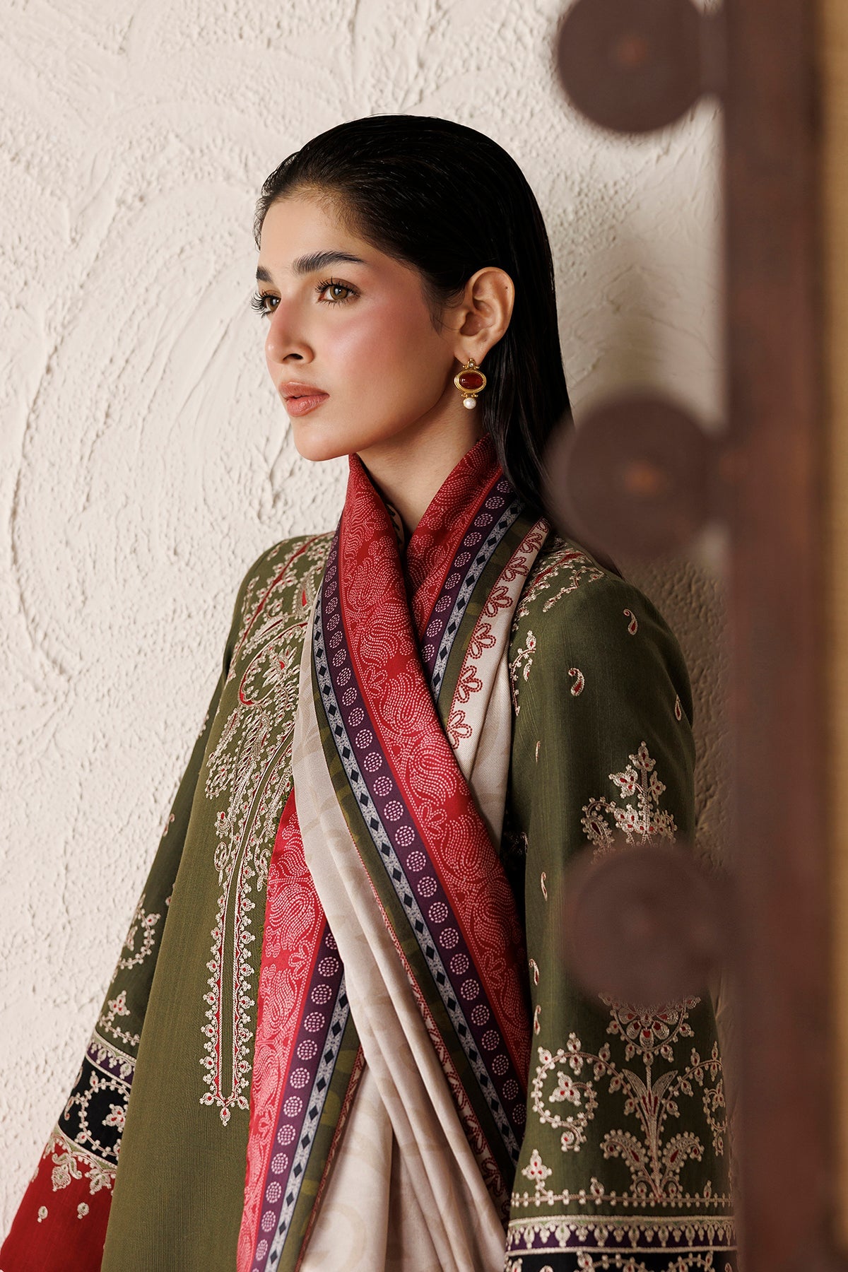 EMBROIDERED PREMIUM KHADDAR RTW-0255
