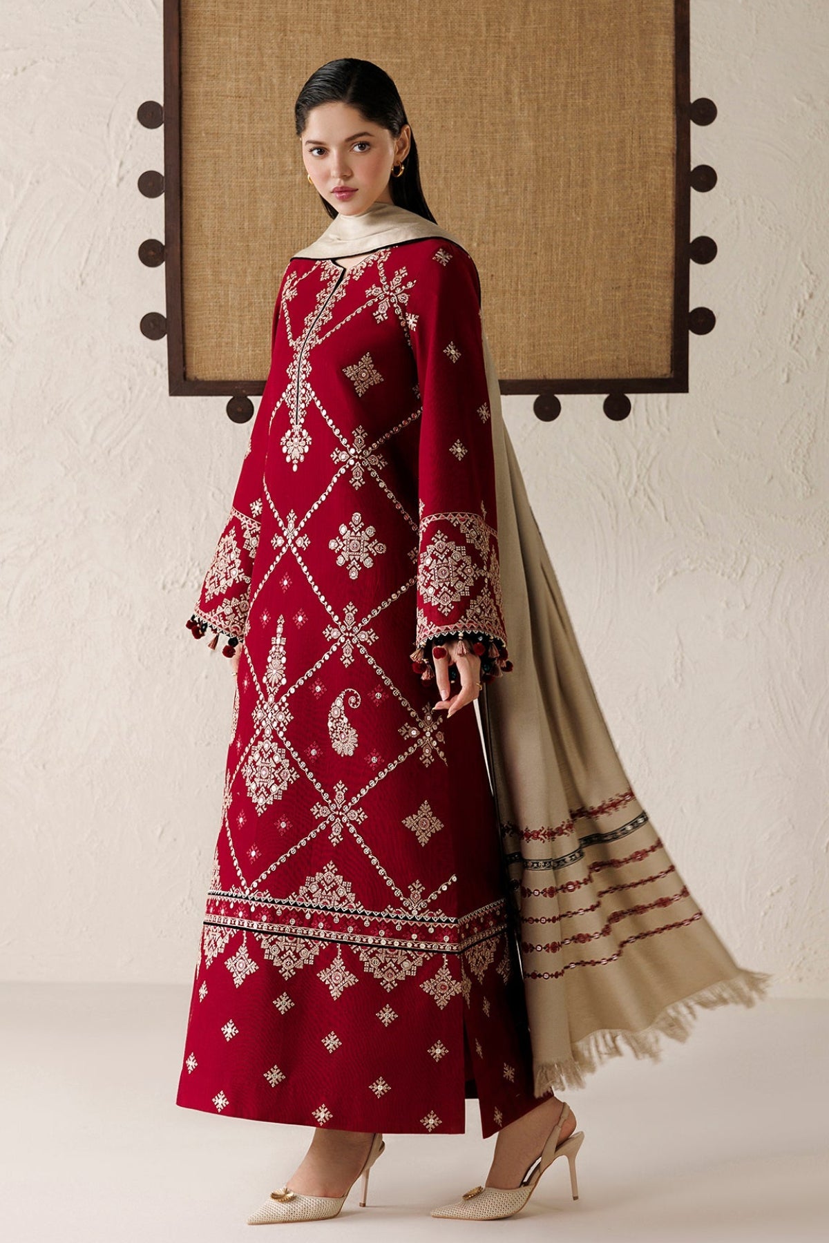 EMBROIDERED PREMIUM KHADDAR UW-0284
