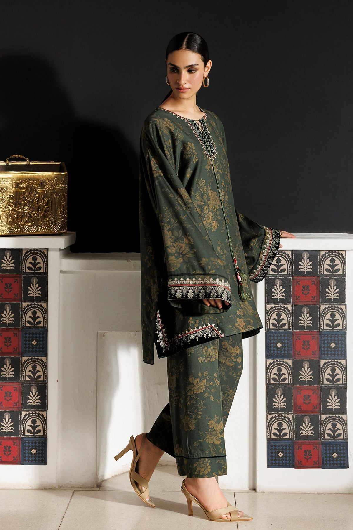 EMBROIDERED PREMIUM VISCOSE RTW-1337