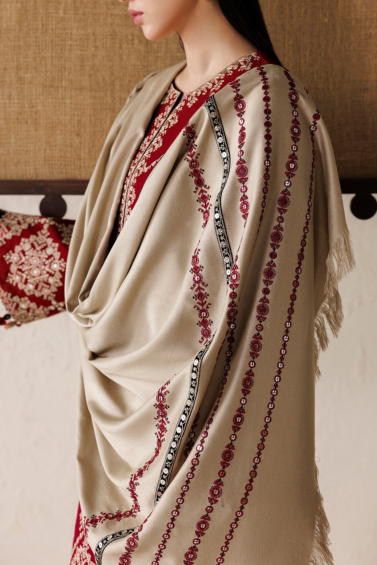 EMBROIDERED PREMIUM KHADDAR UW-0284