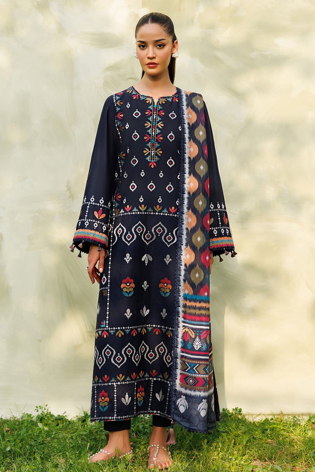 EMBROIDERED LAWN RTW-9331