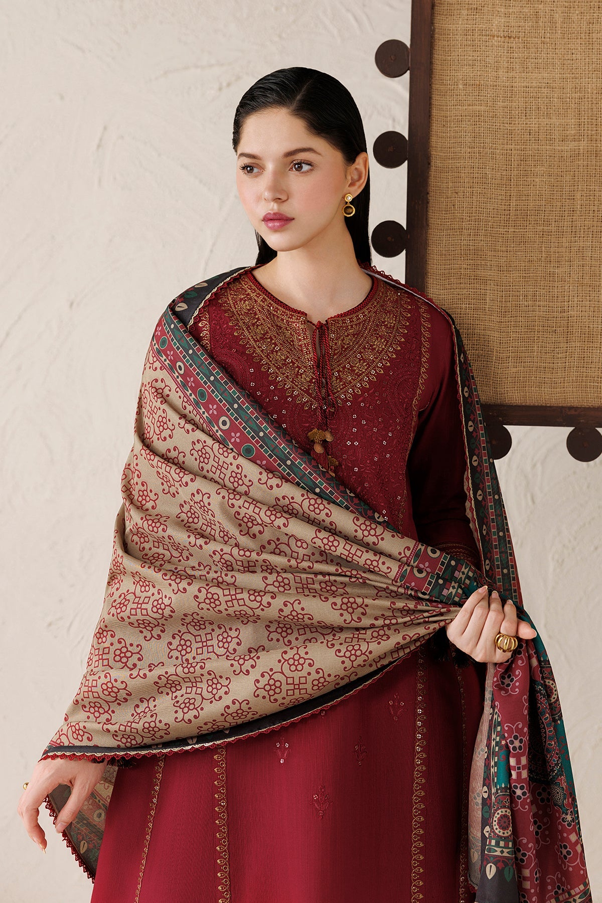 EMBROIDERED PREMIUM KHADDAR UW-0252