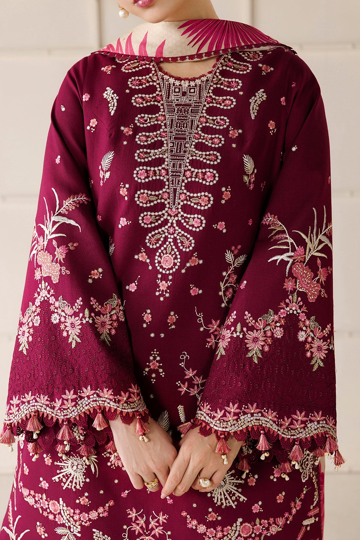 EMBROIDERED PREMIUM KHADDAR UW-0286