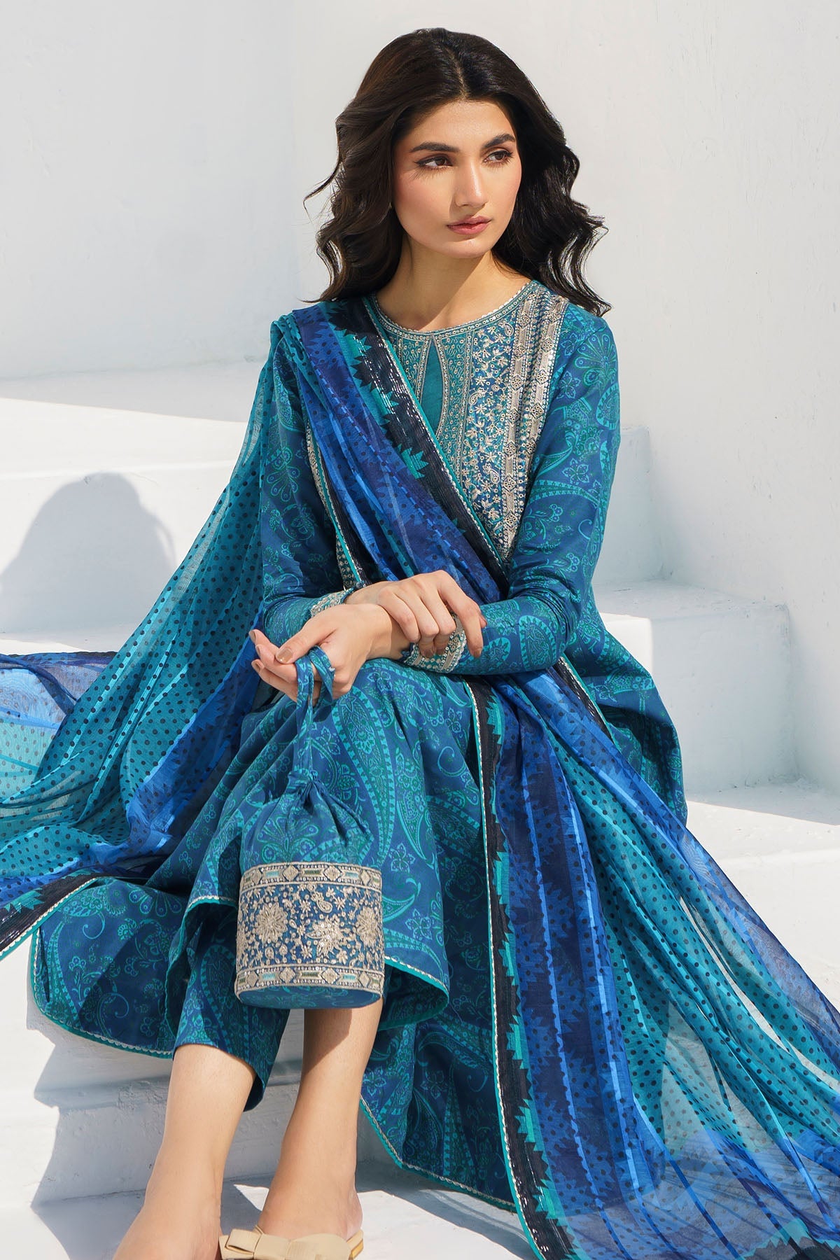 EMBROIDERED LAWN RTW-1308