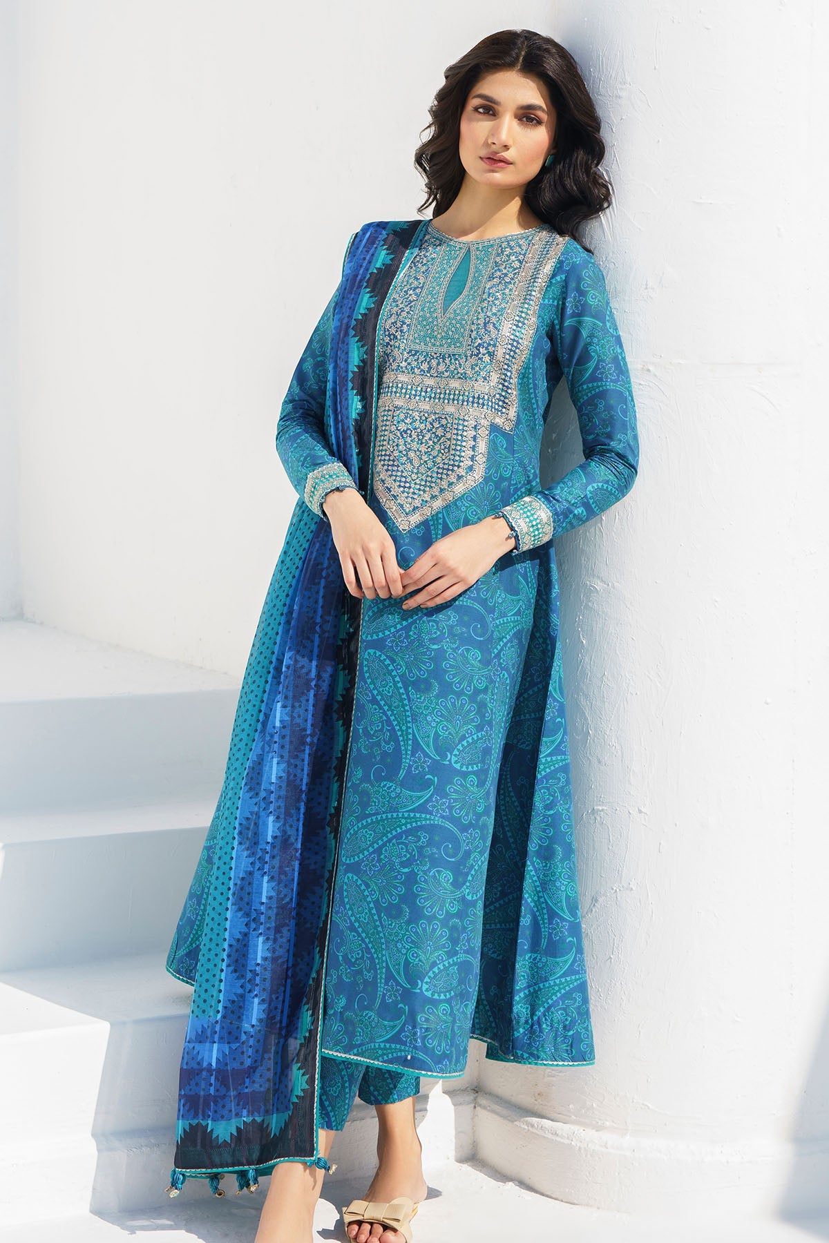 EMBROIDERED LAWN RTW-1308