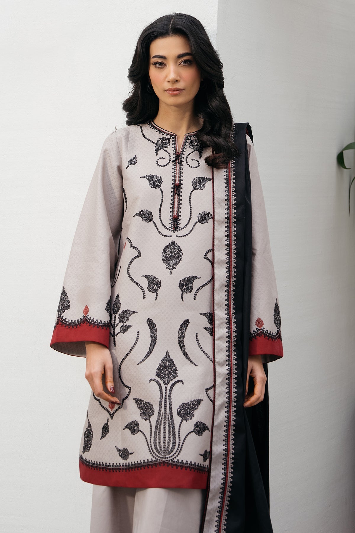 EMBROIDERED DOBBY LAWN USE-9178