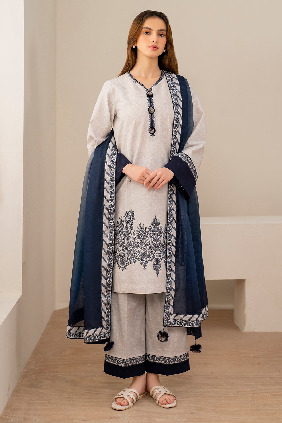 EMBROIDERED LAWN RTW-1316
