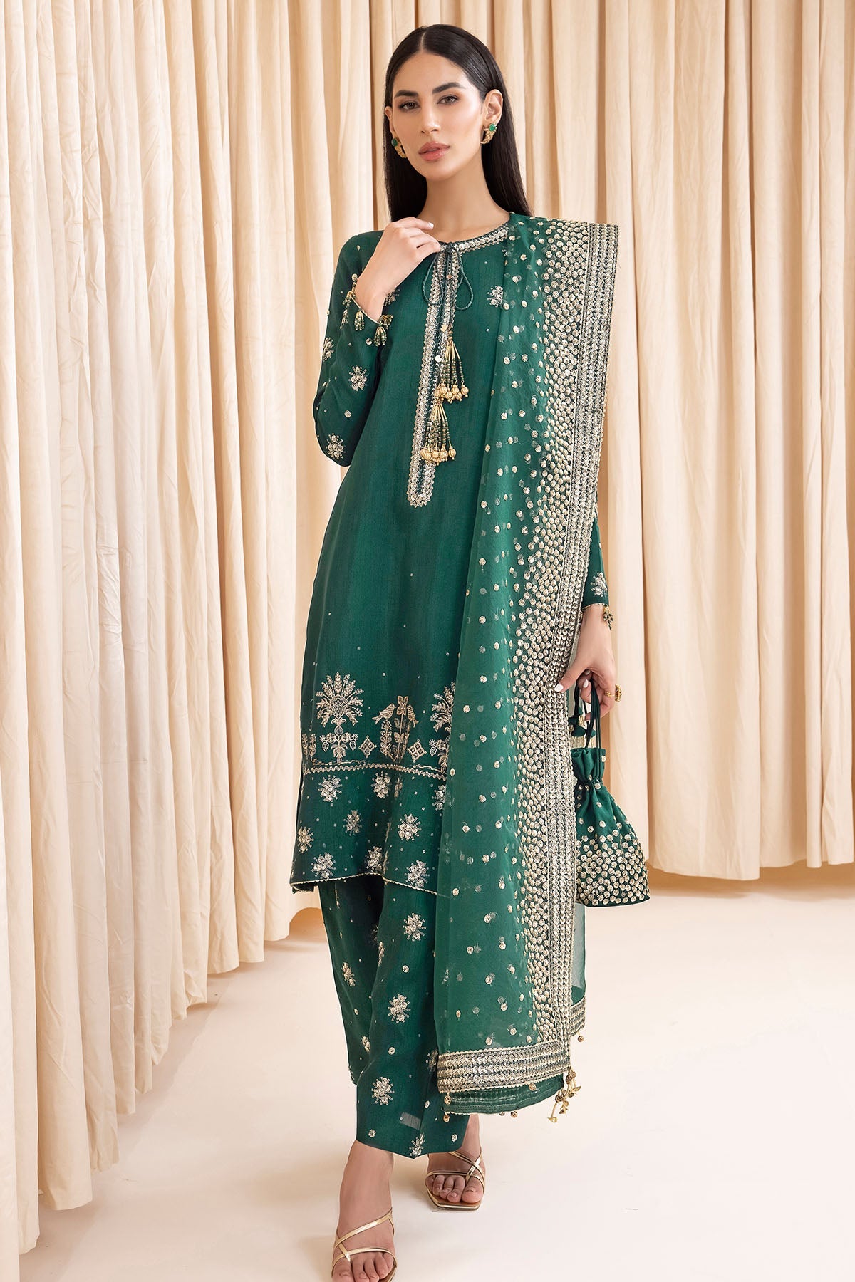 Embroidered Raw Silk UR-7003