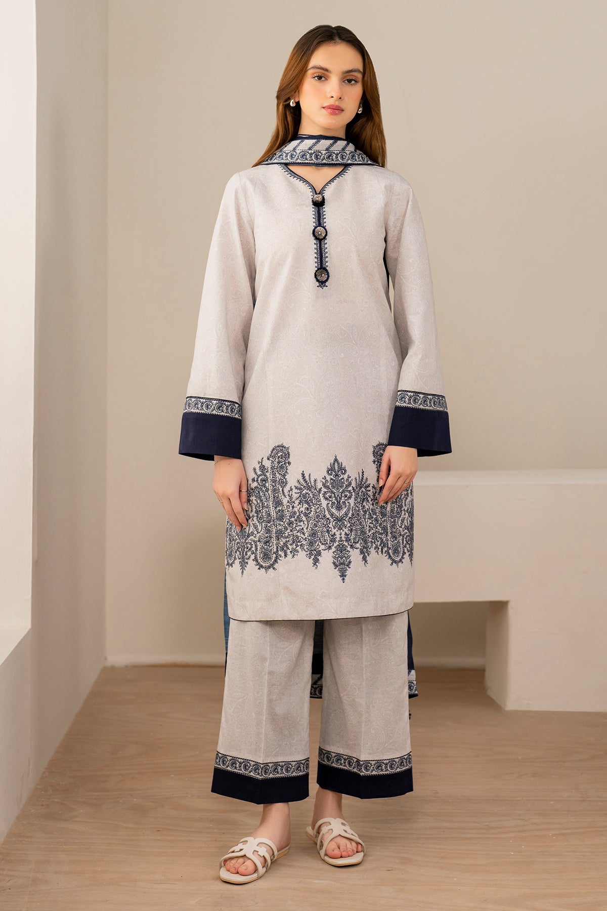 EMBROIDERED LAWN RTW-1316