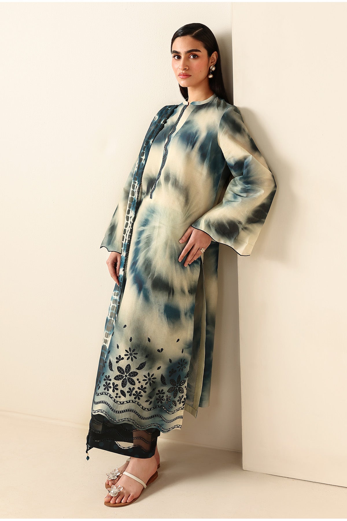 EMBROIDERED LAWN RTW-9325