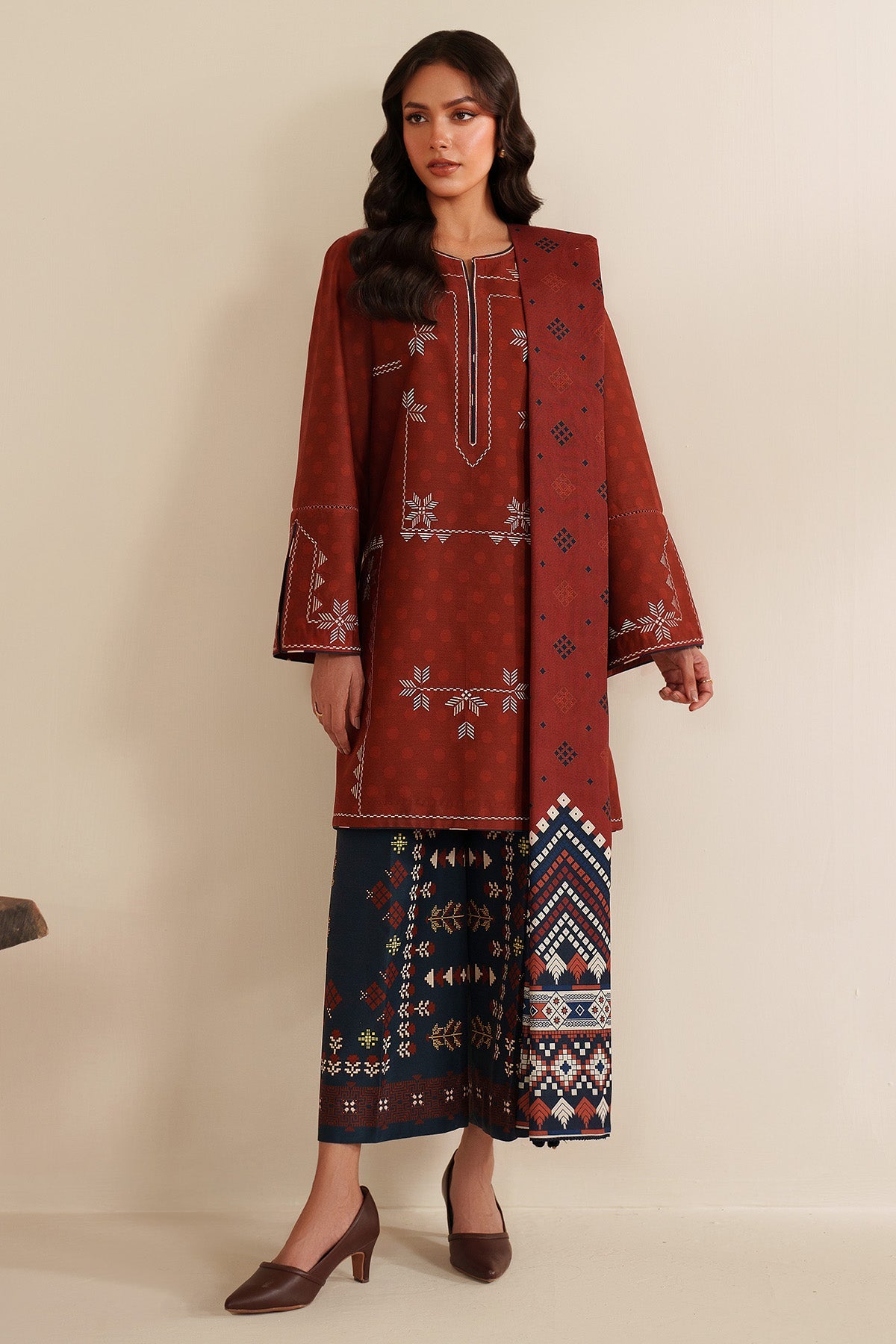 EMBROIDERED PREMIUM VISCOSE UW-0194