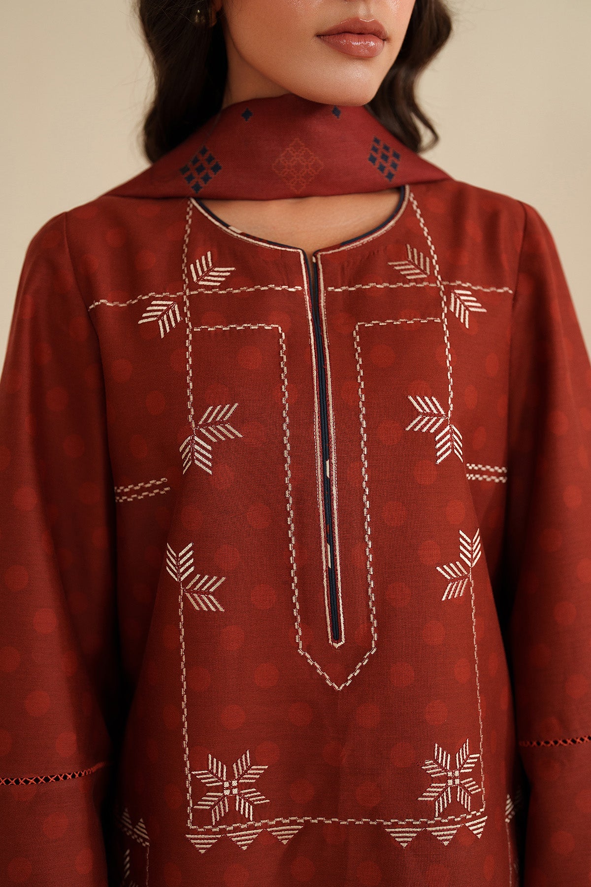 EMBROIDERED PREMIUM VISCOSE UW-0194