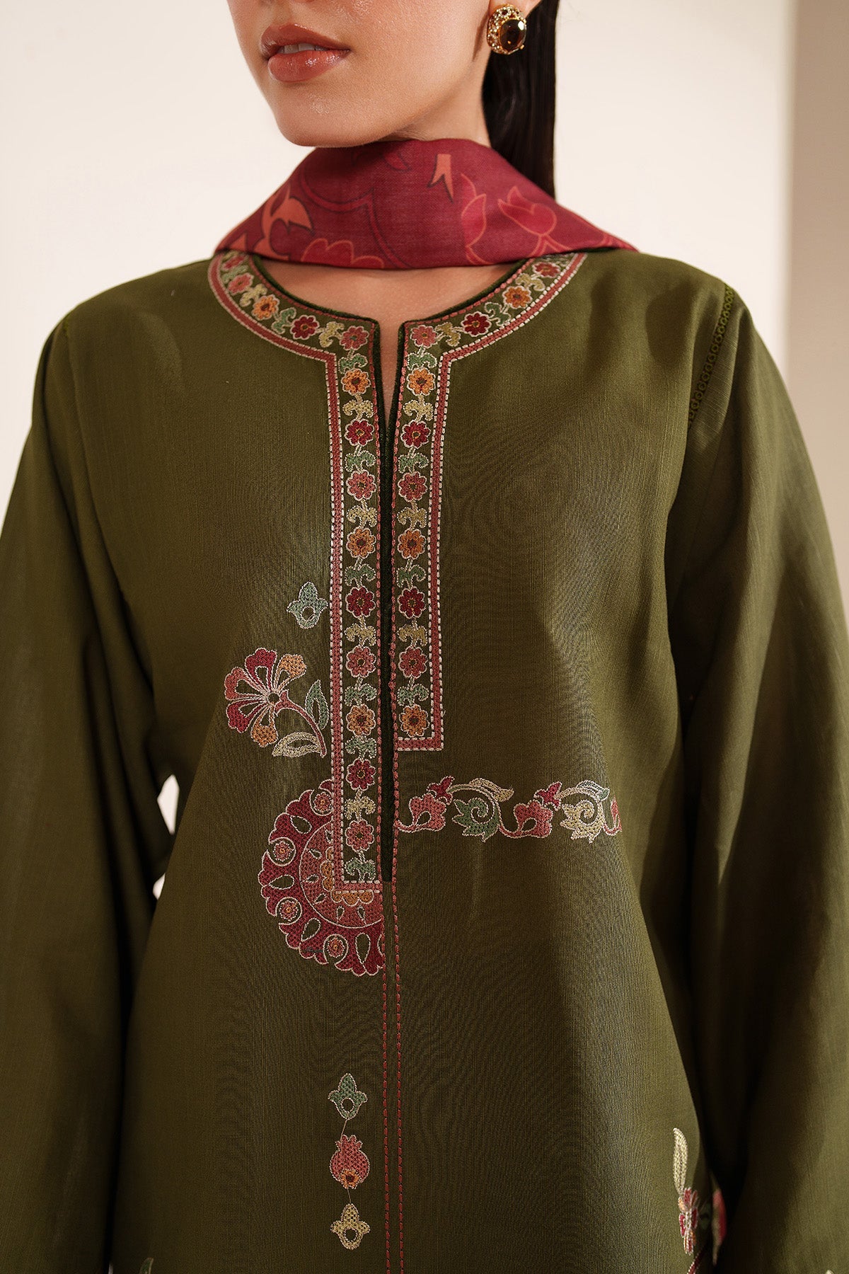 EMBROIDERED KHADDAR UW-0239