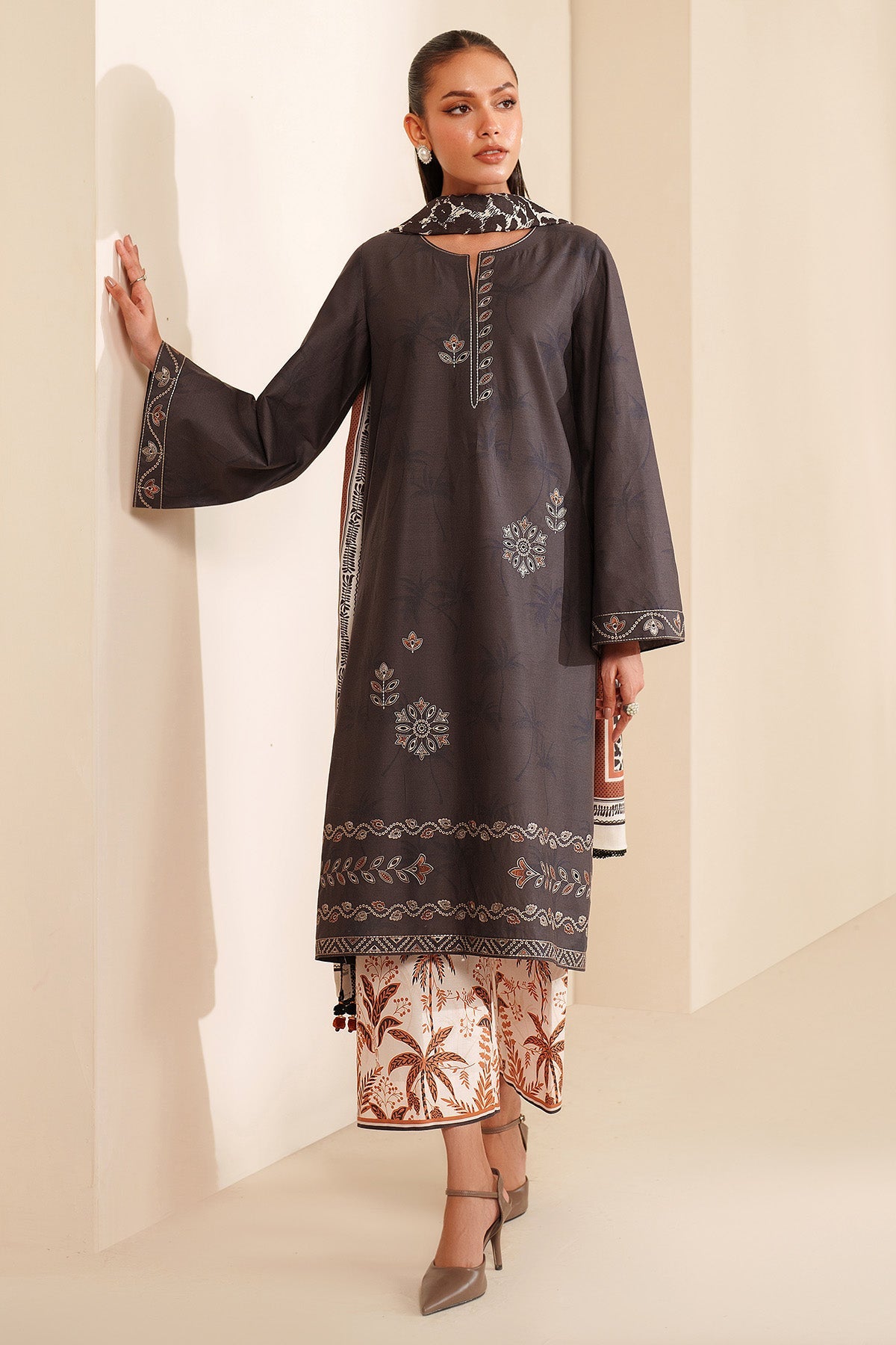 EMBROIDERED PREMIUM VISCOSE UW-0213