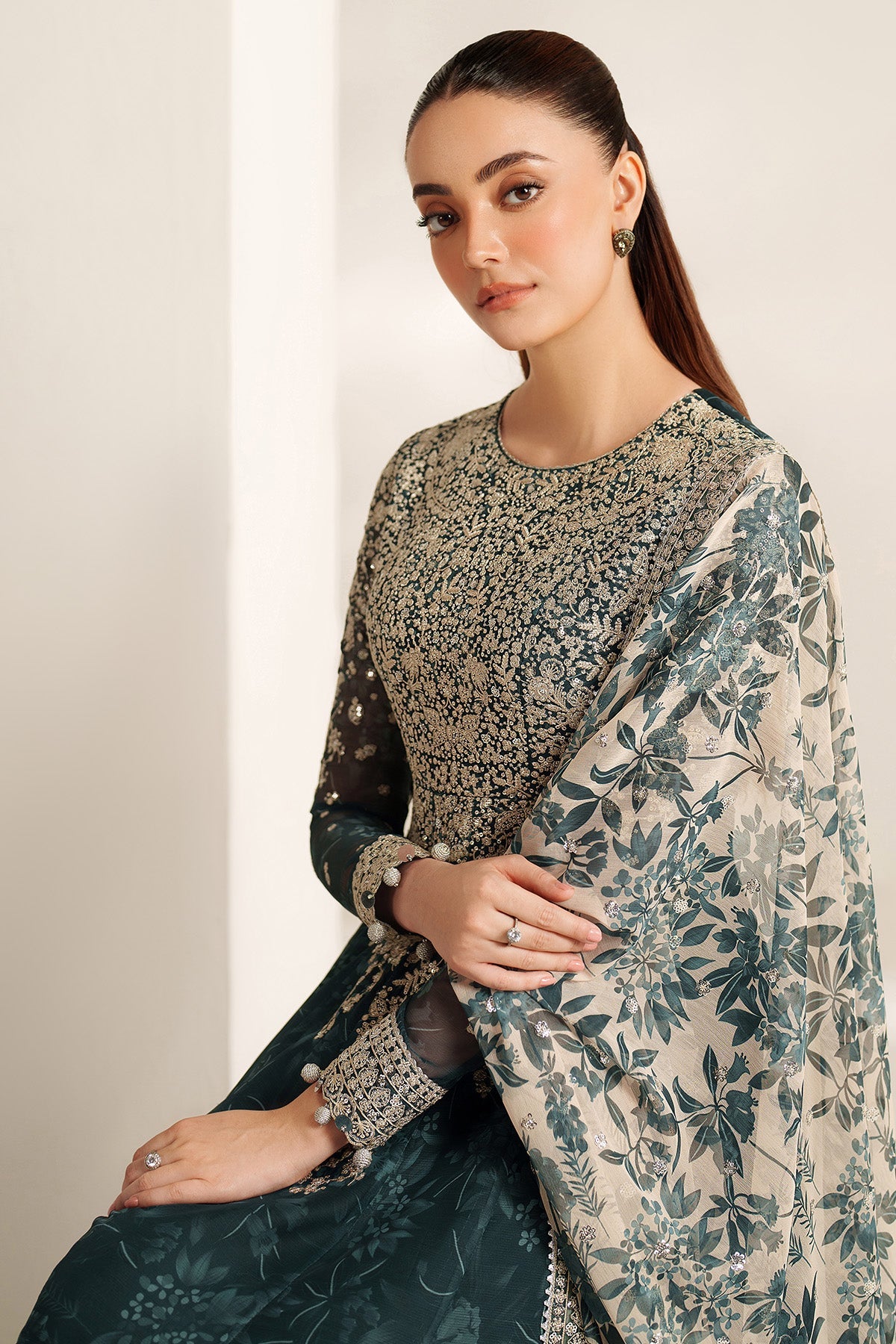 EMBROIDERED CHIFFON UC-3108