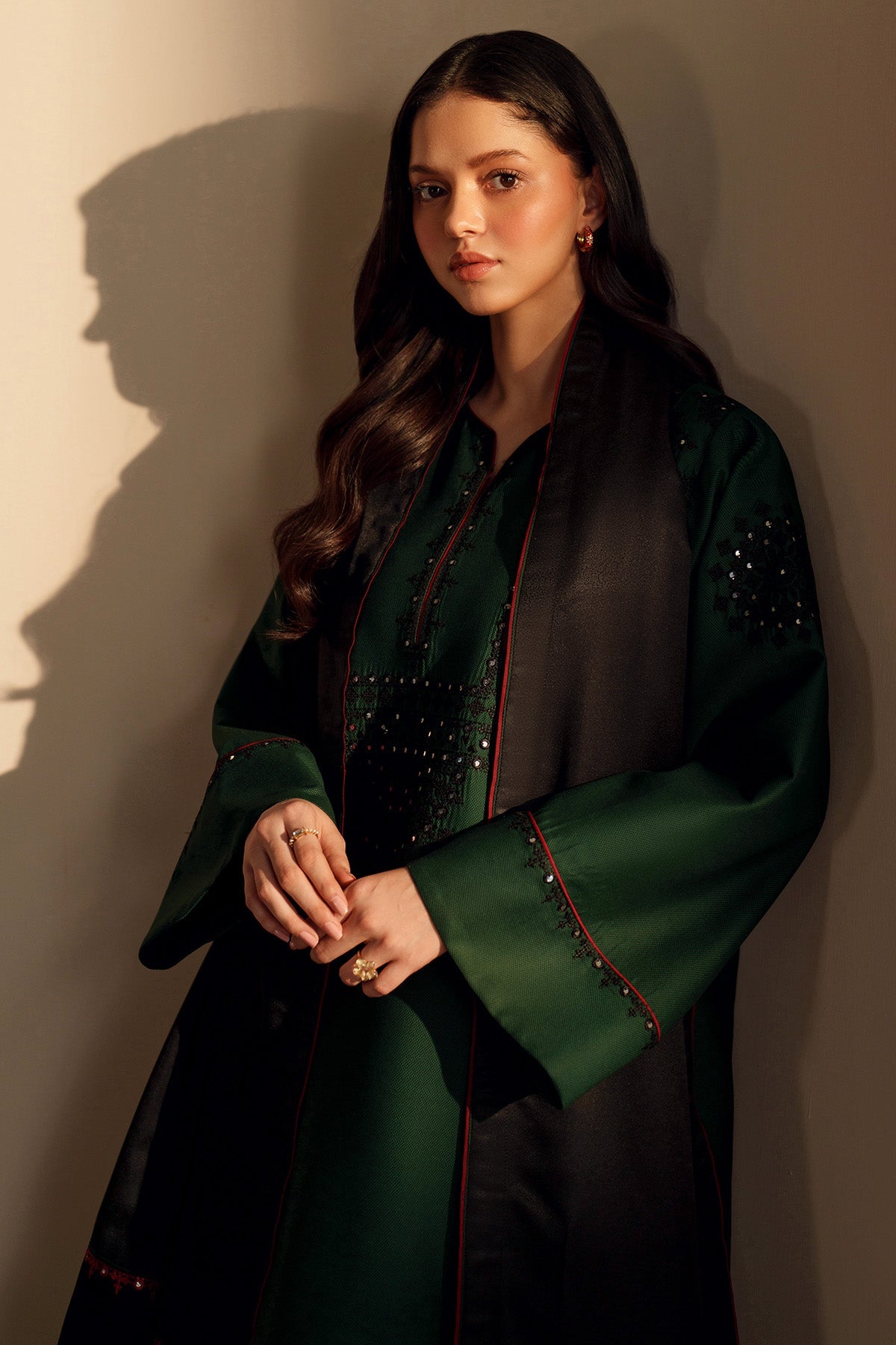 EMBROIDERED VISCOSE UW-0206