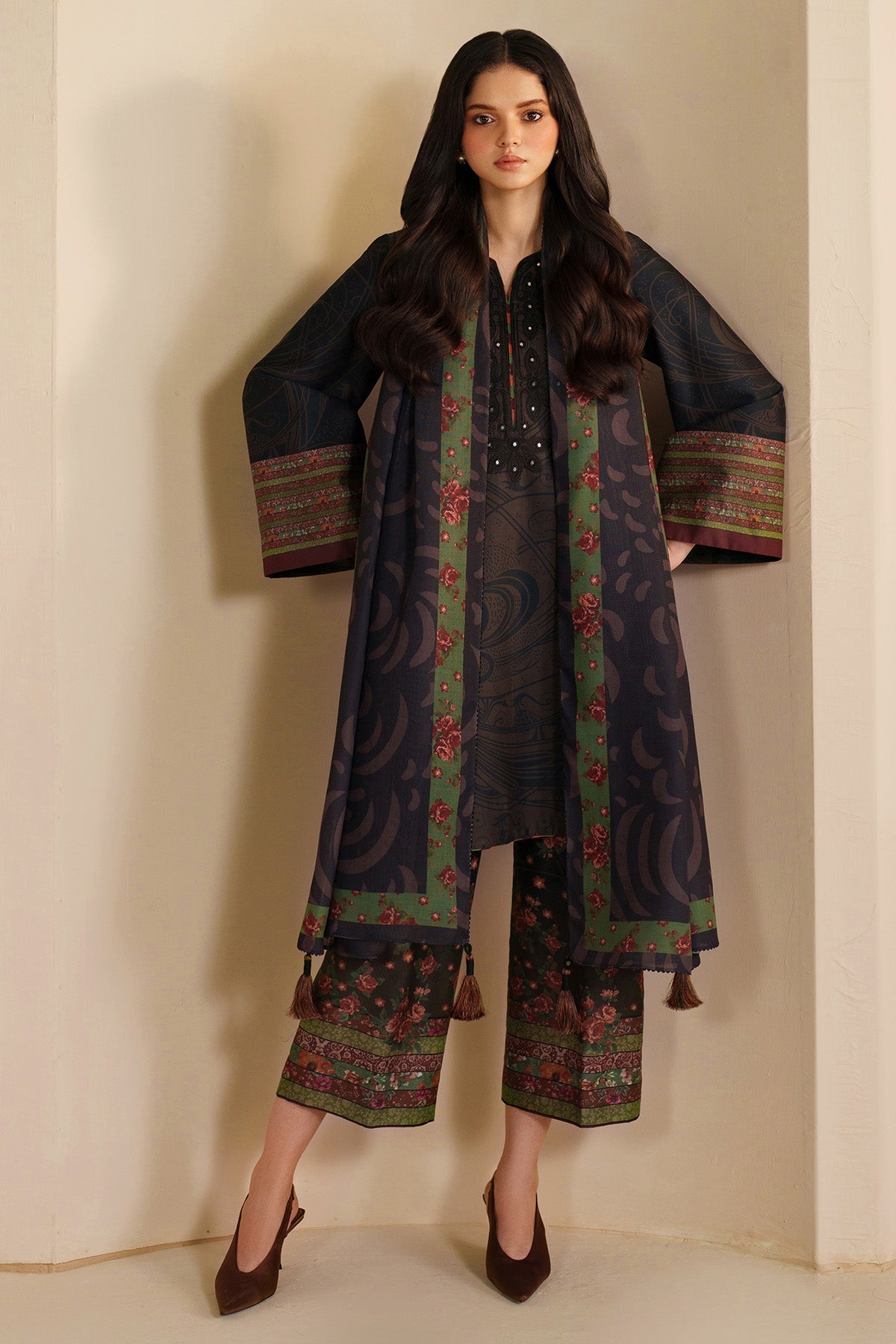 EMBROIDERED PREMIUM VISCOSE UW-0203