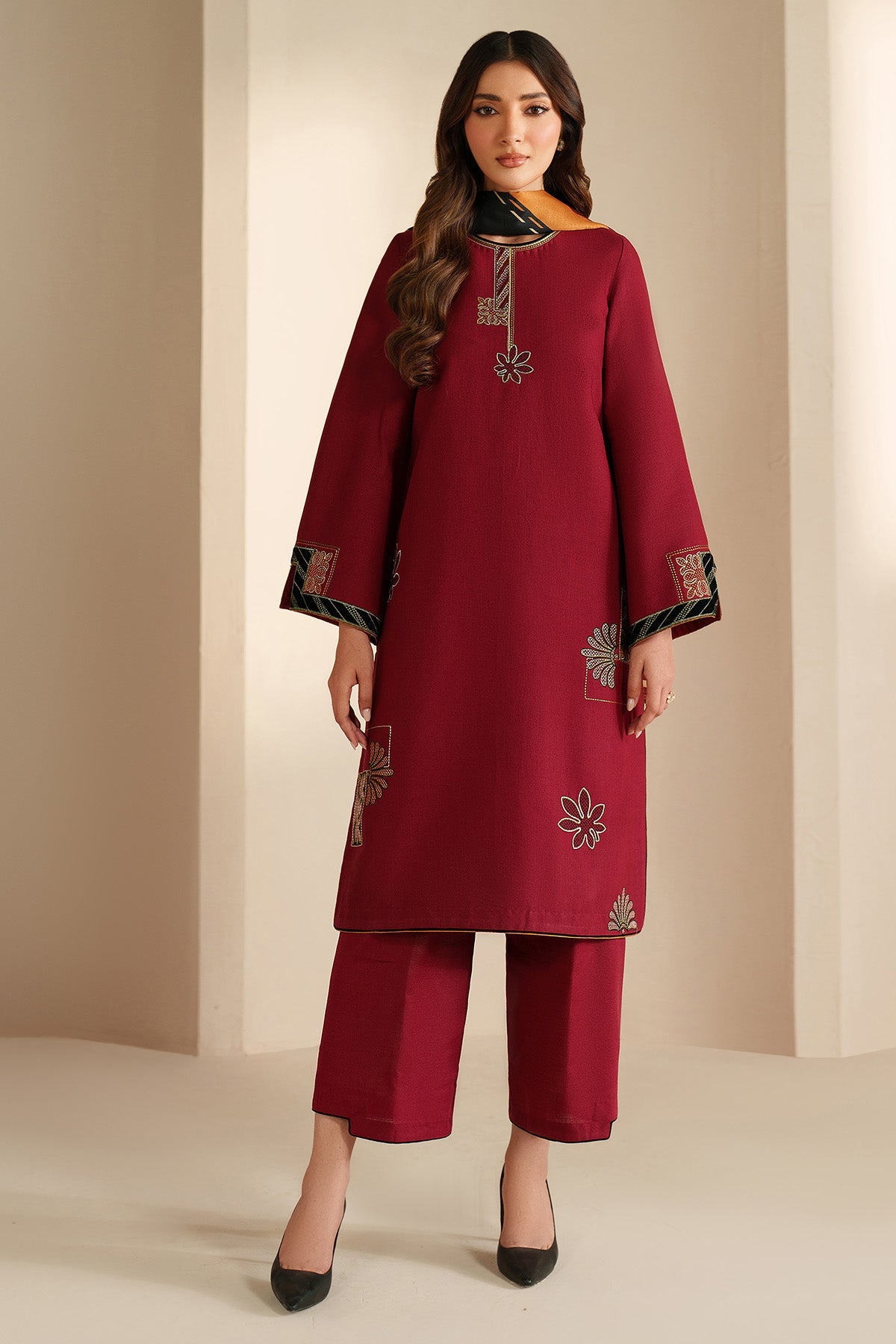 EMBROIDERED KHADDAR UW-0201