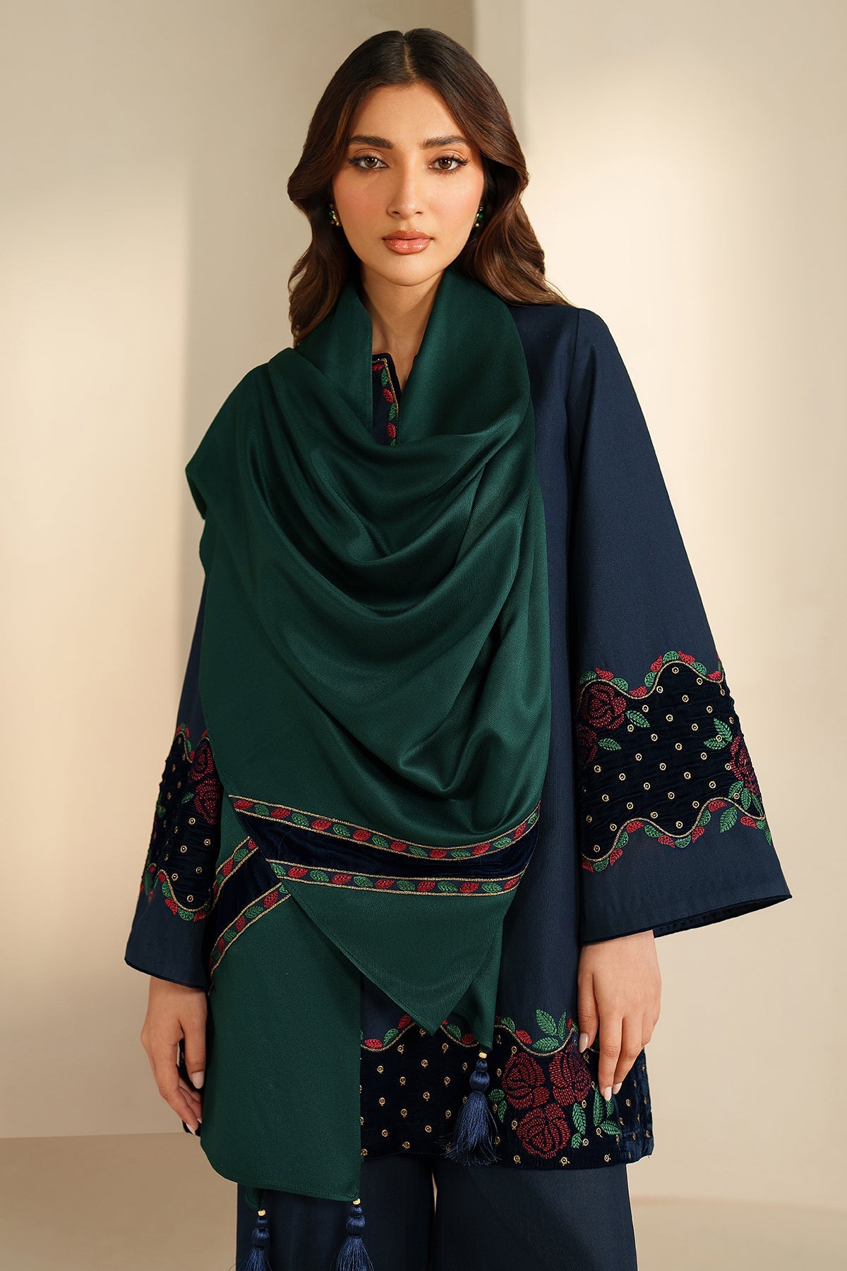 EMBROIDERED KHADDAR UW-0196