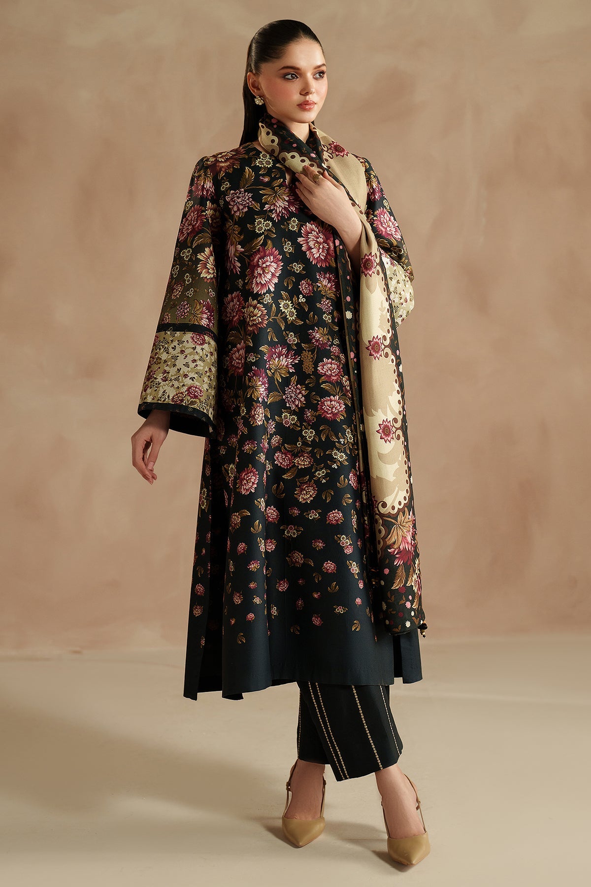 EMBROIDERED PREMIUM VISCOSE UW-0199