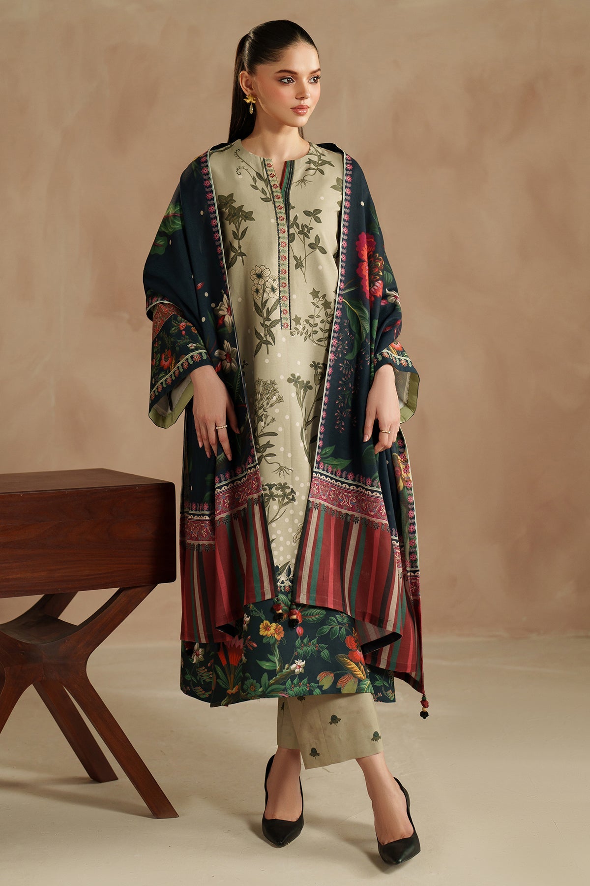 EMBROIDERED PREMIUM VISCOSE RTW-0205