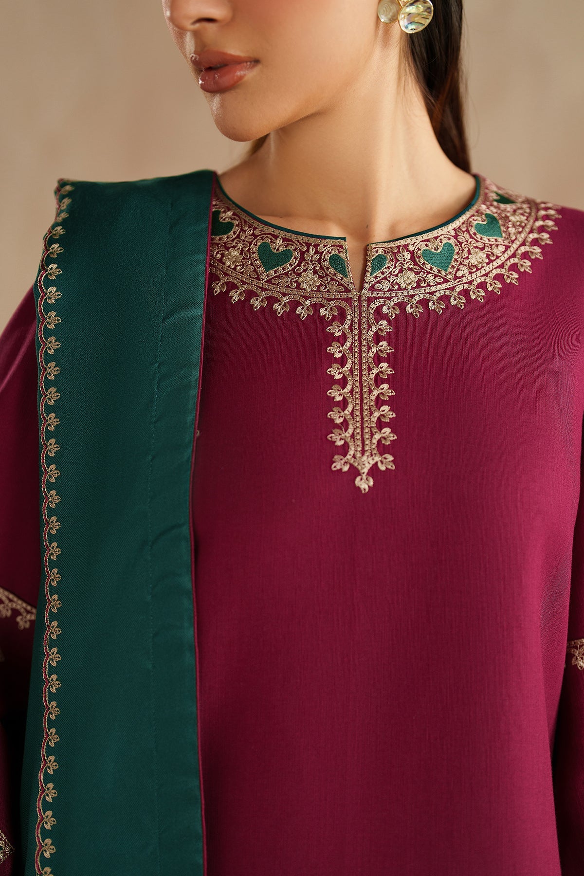 EMBROIDERED KHADDAR UW-0215