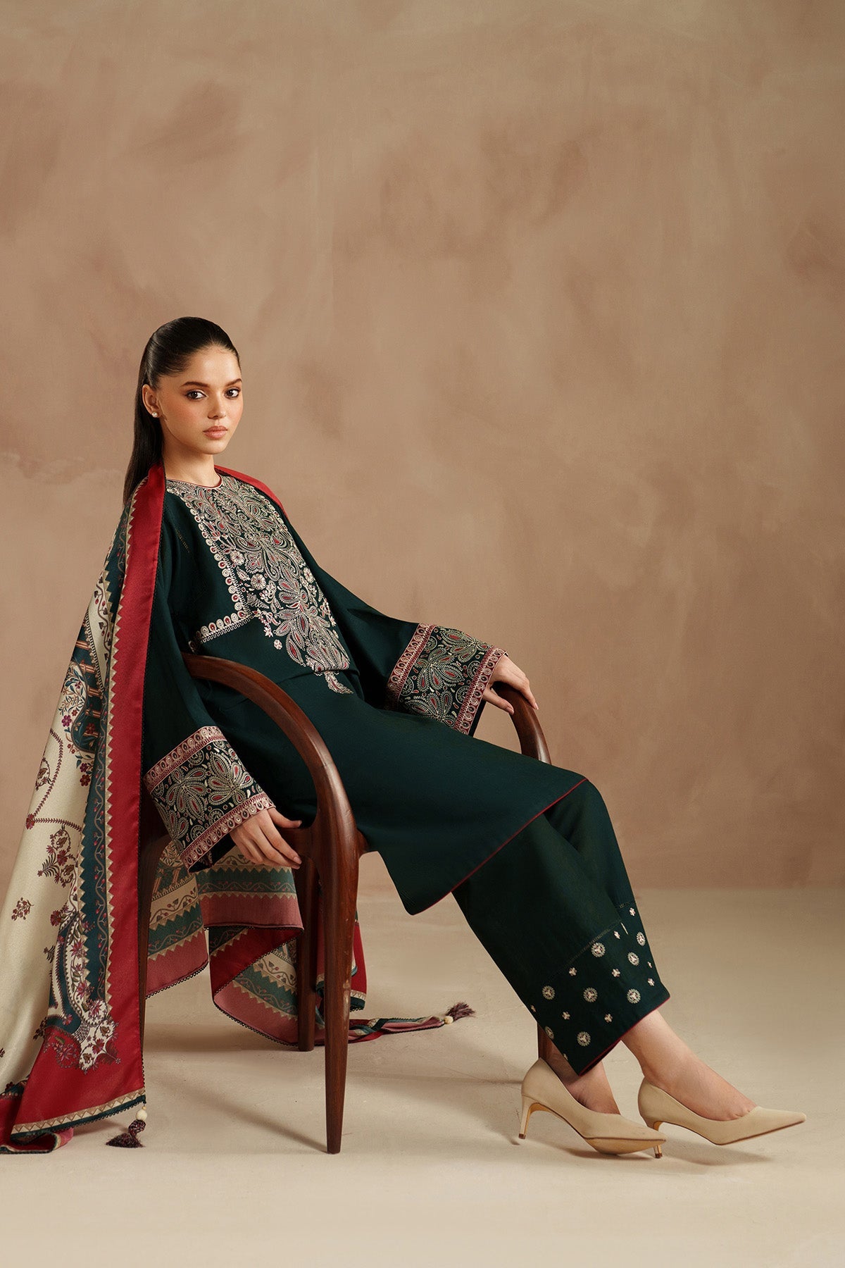 EMBROIDERED KHADDAR UW-0143