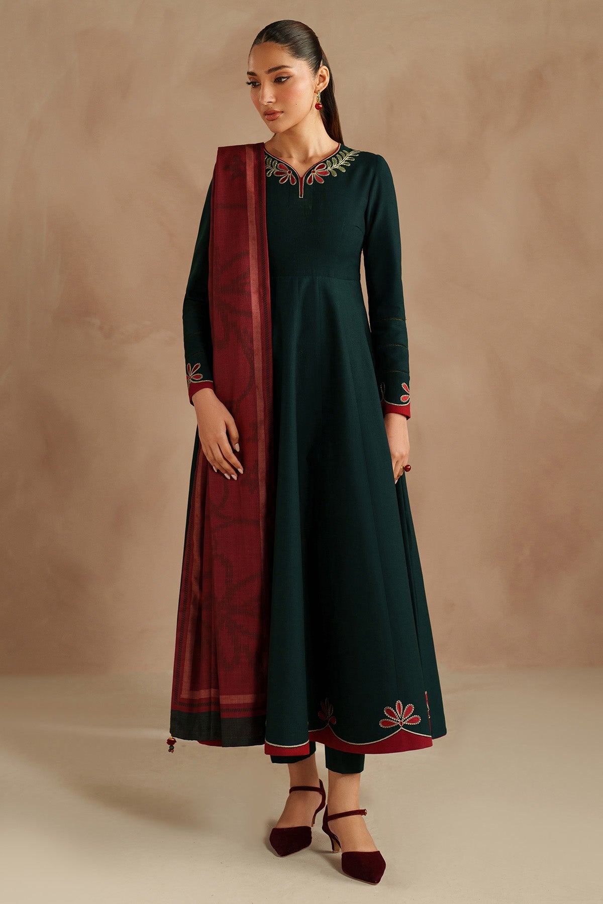 EMBROIDERED KHADDAR RTW-1265