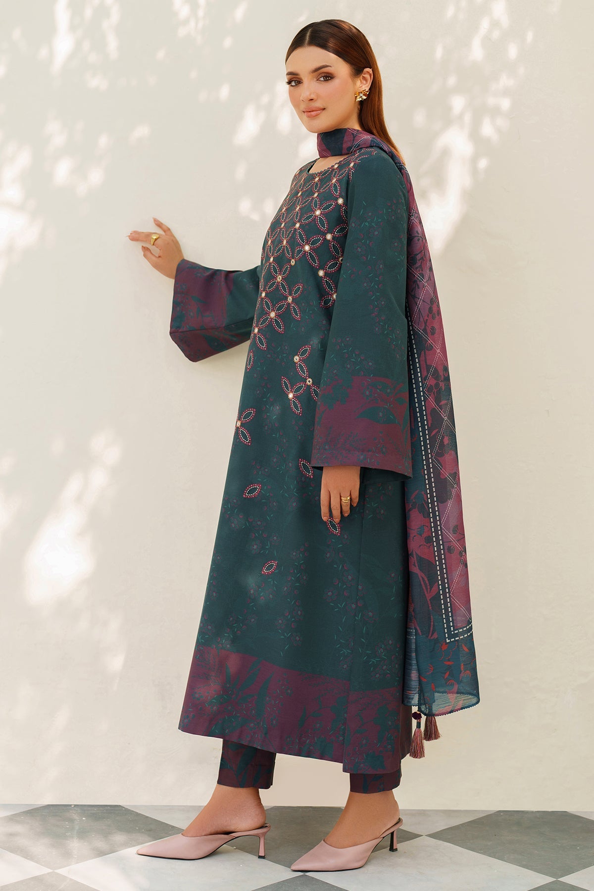 EMBROIDERED PREMIUM VISCOSE UW-0175