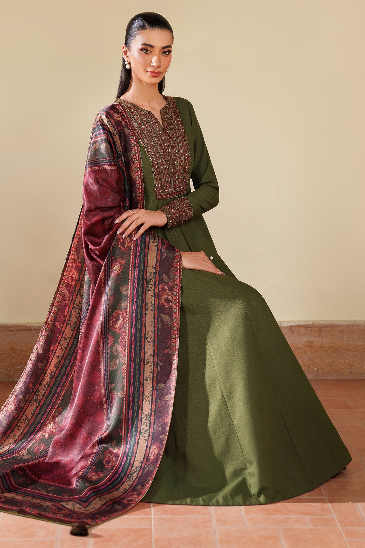 EMBROIDERED KHADDAR RTW-0197