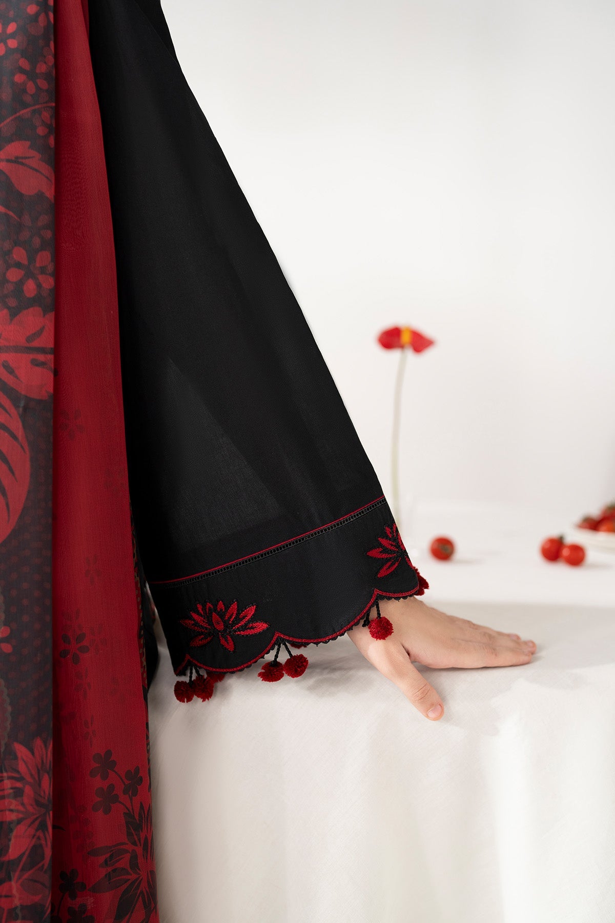 EMBROIDERED PREMIUM VISCOSE UW-0208