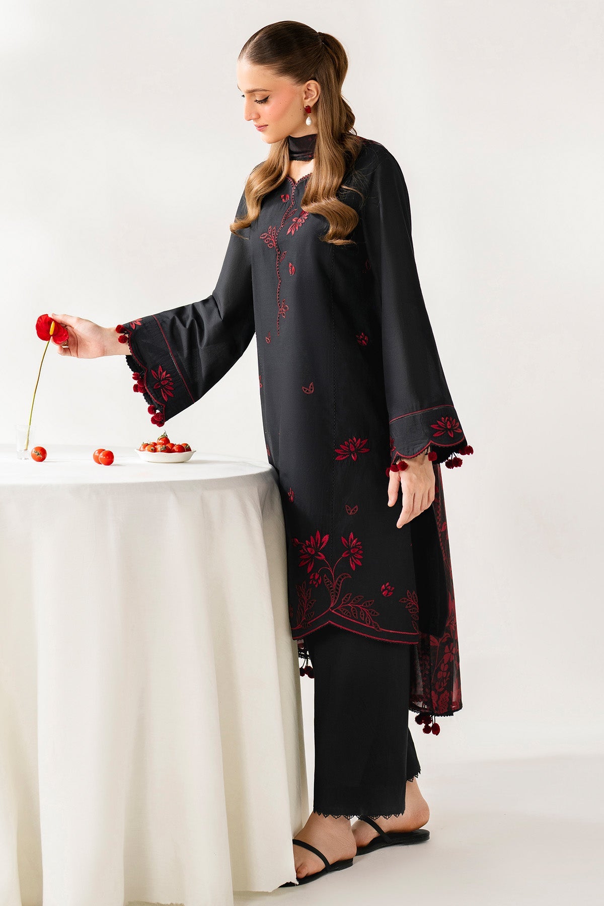 EMBROIDERED PREMIUM VISCOSE UW-0208