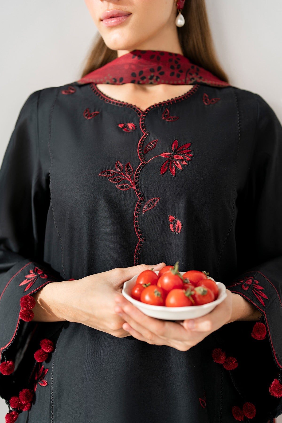 EMBROIDERED PREMIUM VISCOSE UW-0208