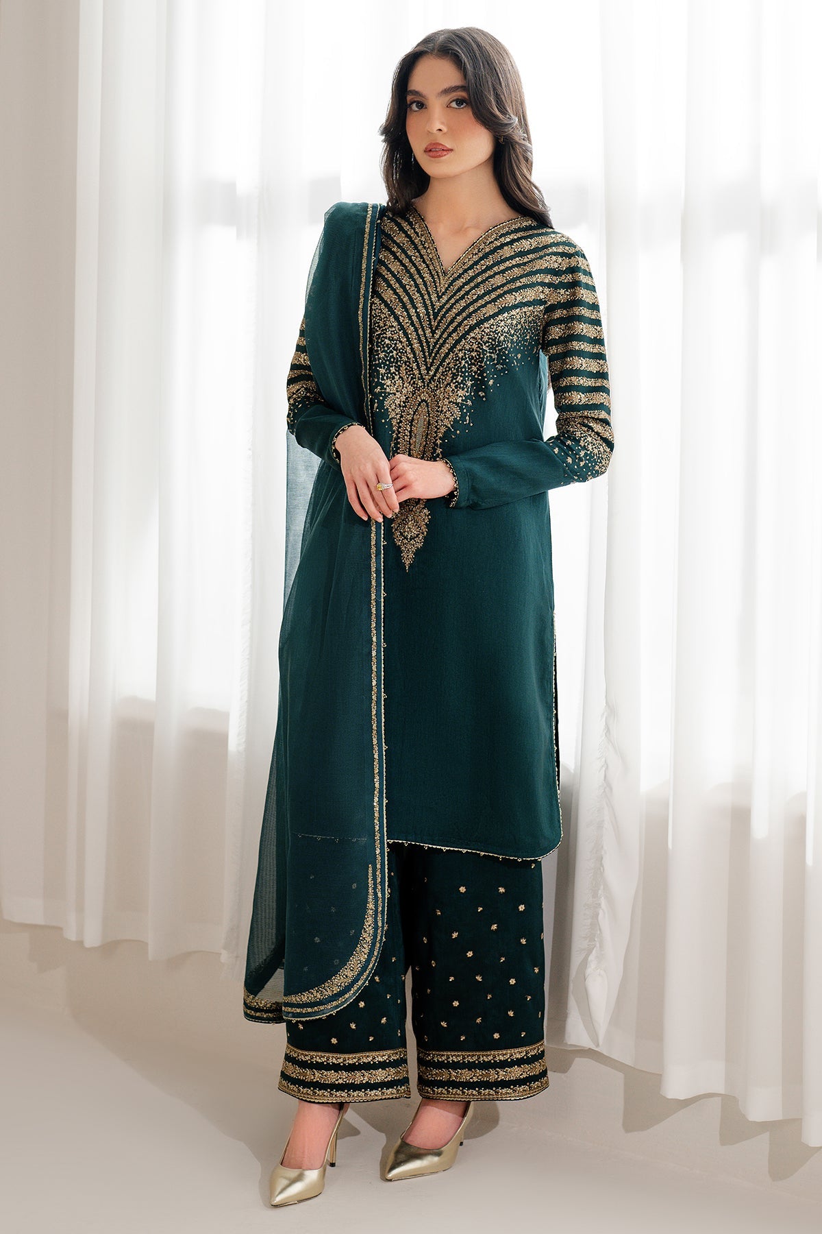 Embroidered Raw Silk UR-7056