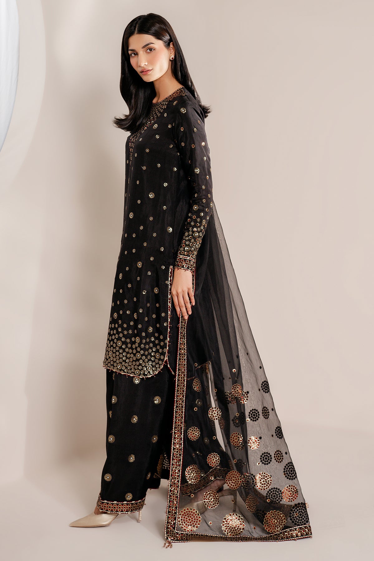 Embroidered Raw Silk UR-7054