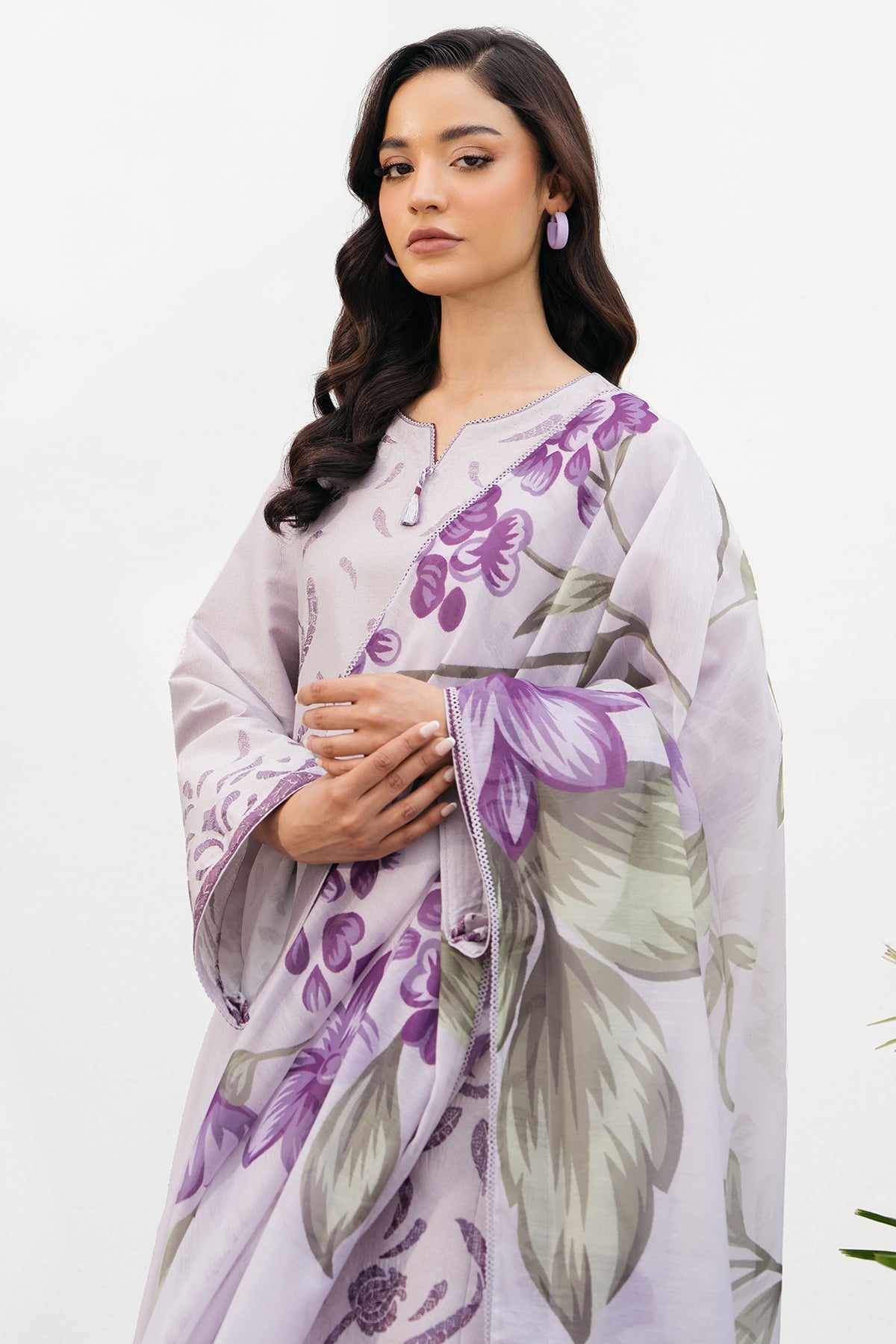 EMBROIDERED DOBBY LAWN USE-9186