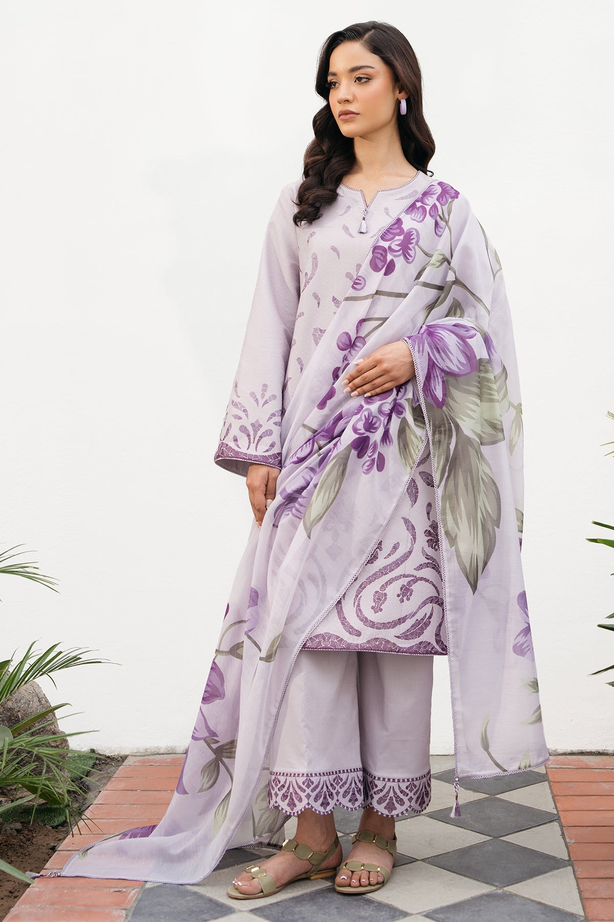 EMBROIDERED DOBBY LAWN USE-9186