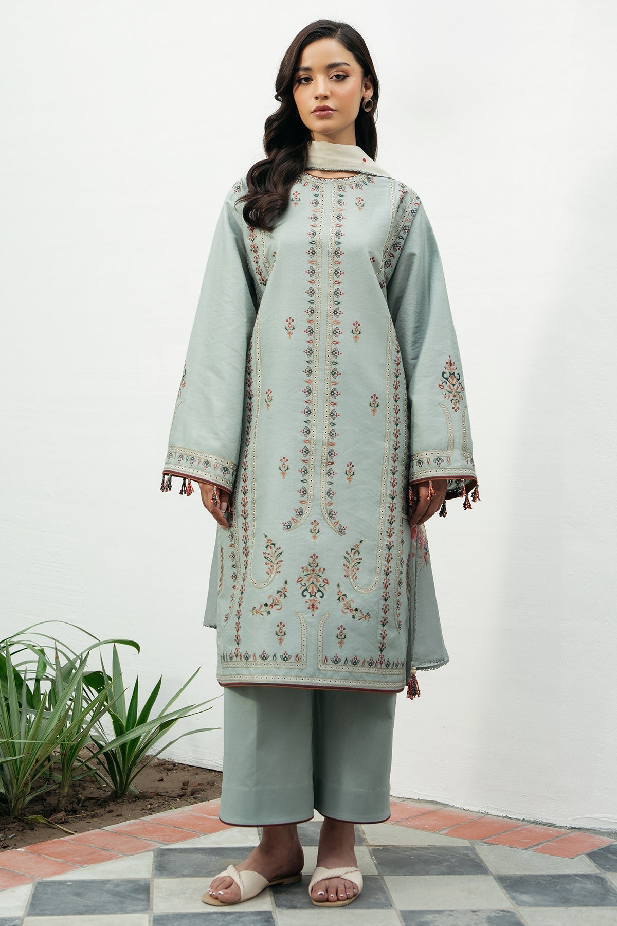 EMBROIDERED DOBBY LAWN USE-9180