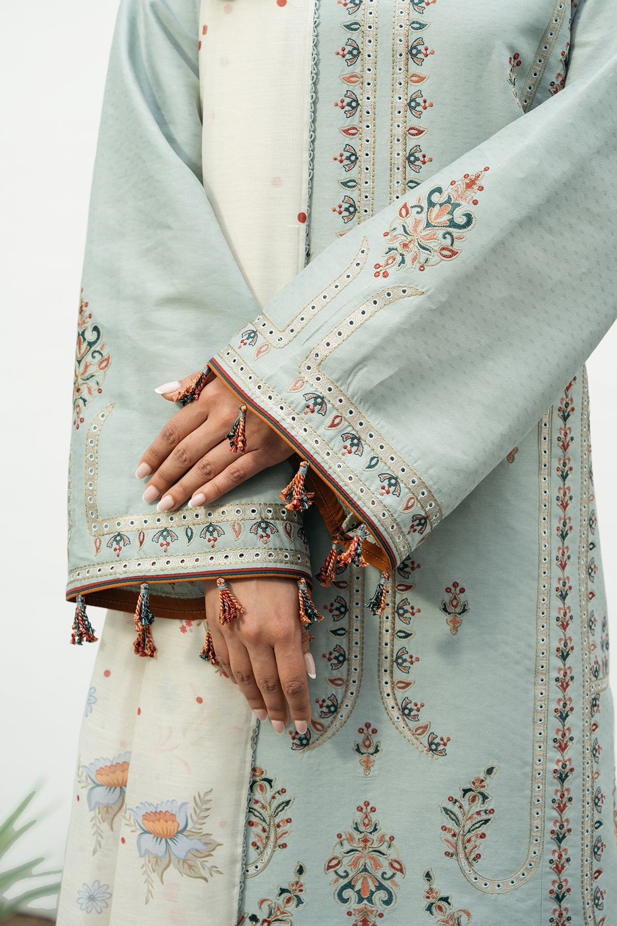 EMBROIDERED DOBBY LAWN USE-9180