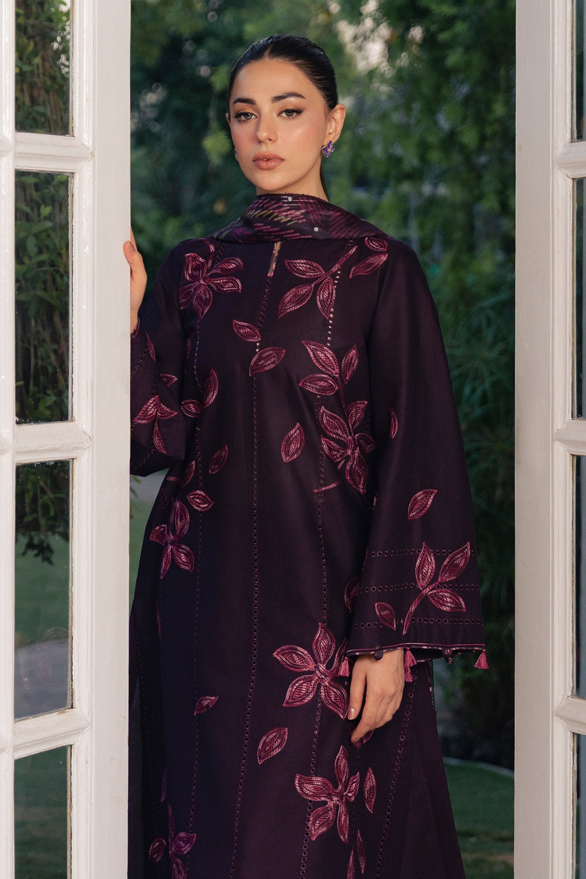 EMBROIDERED LAWN RTW-9370