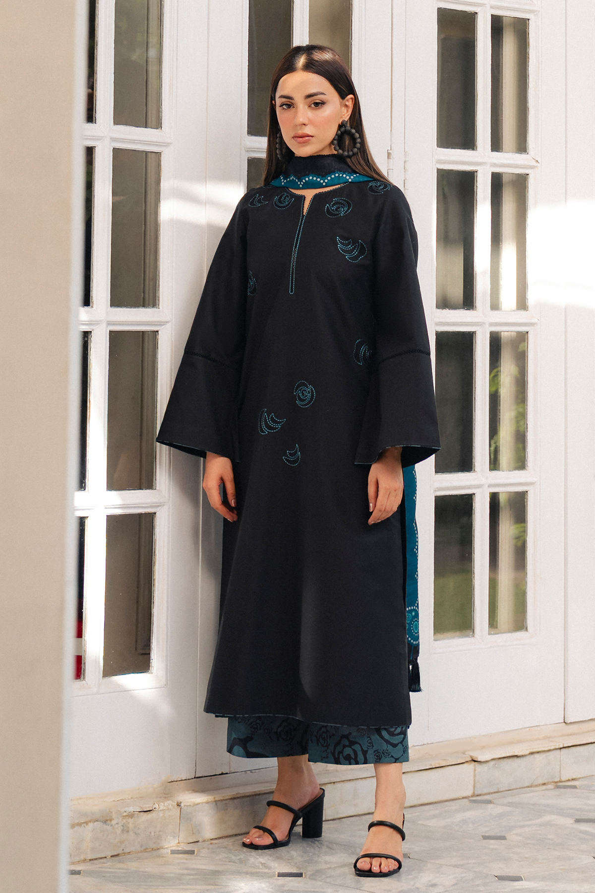 EMBROIDERED LAWN RTW-9367