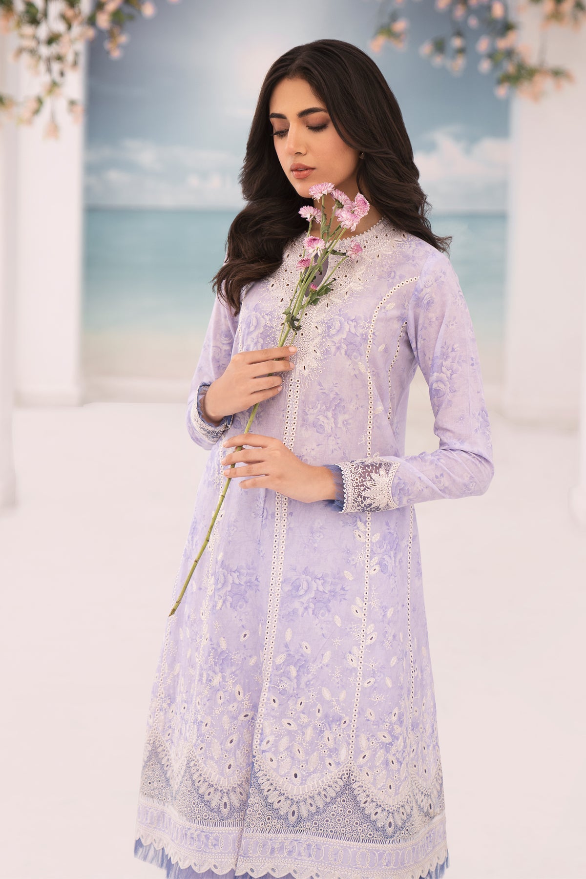 Embroidered Lawn RTW-1084